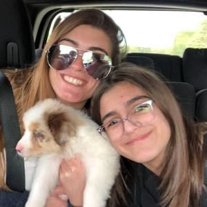 Meet your Posher, Karina